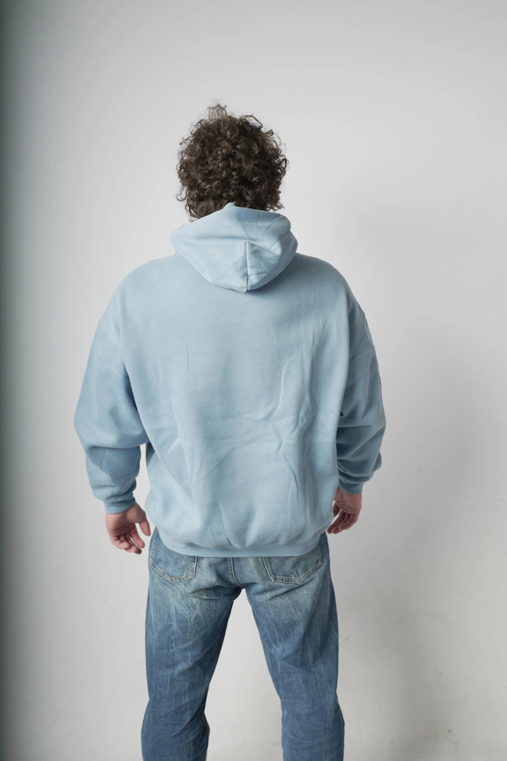 Model in Orbit Blue Hoodie van Seize the day 